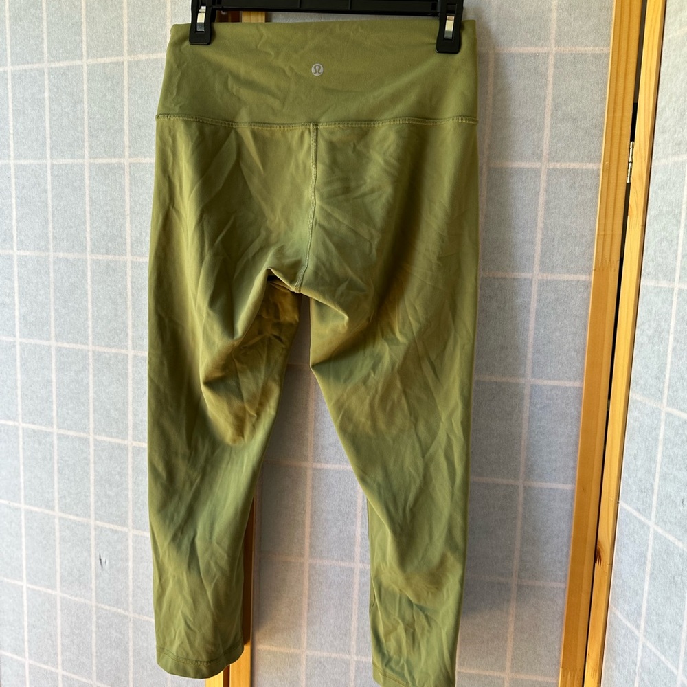 lululemon athletica Olive Cropped Pants - Picture 4 of 5